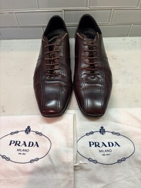 Prada Men's Brown Leather Lace-Up Oxfords